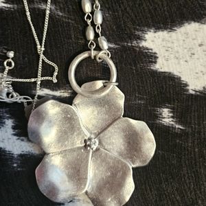 JJILL long WIld flower necklace NEW with Tags